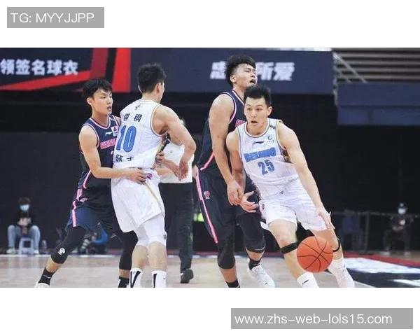 广州篮球队阵地战解析：战术运用与球员配合的深度剖析